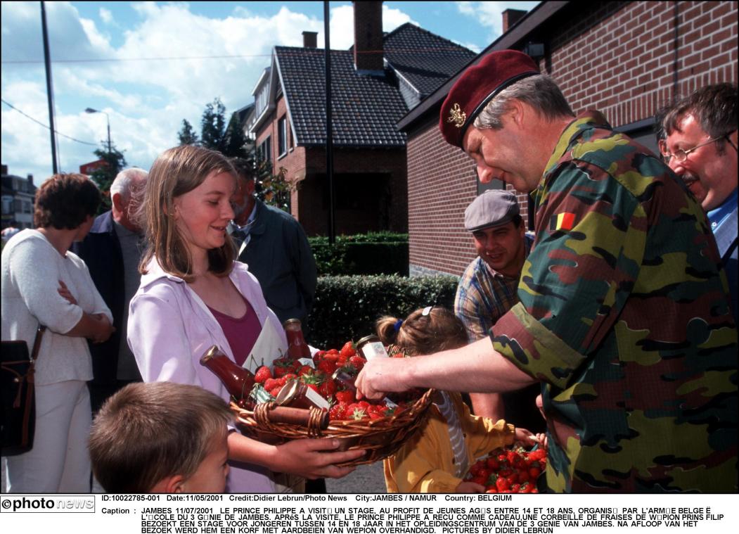 <p>Schöne sattrote belgische Erdbeeren gab es 2001 auch für den damaligen Prinzen Philipp bei einem Projekt der Armee in Jambes unweit Wépion.</p>
