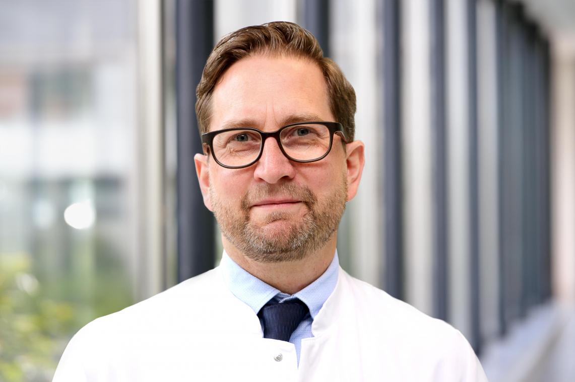 <p>Priv.-Doz. Dr. med. Jochen Grommes, neuer Chefarzt der eigenständigen Klinik für Gefäßchirurgie am Rhein-Maas Klinikum.</p>