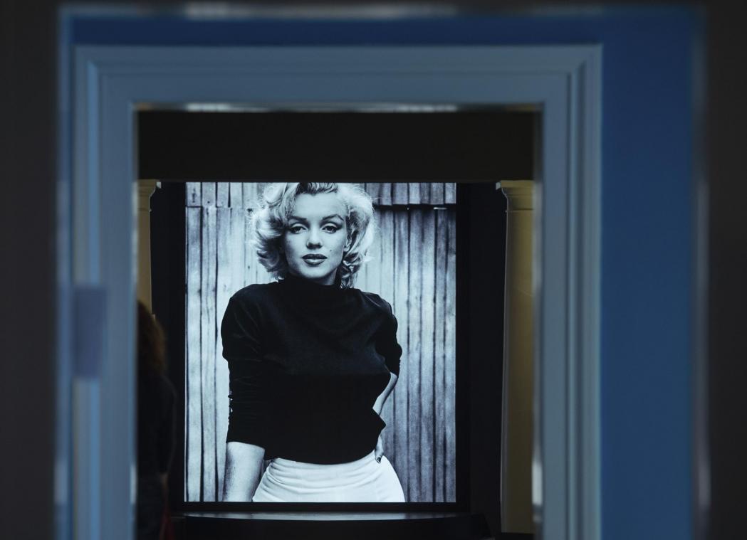 <p>Auch Schmuckstücke, Fotos und Drehbücher von Marilyn Monroe kamen unter den Hammer.</p>
