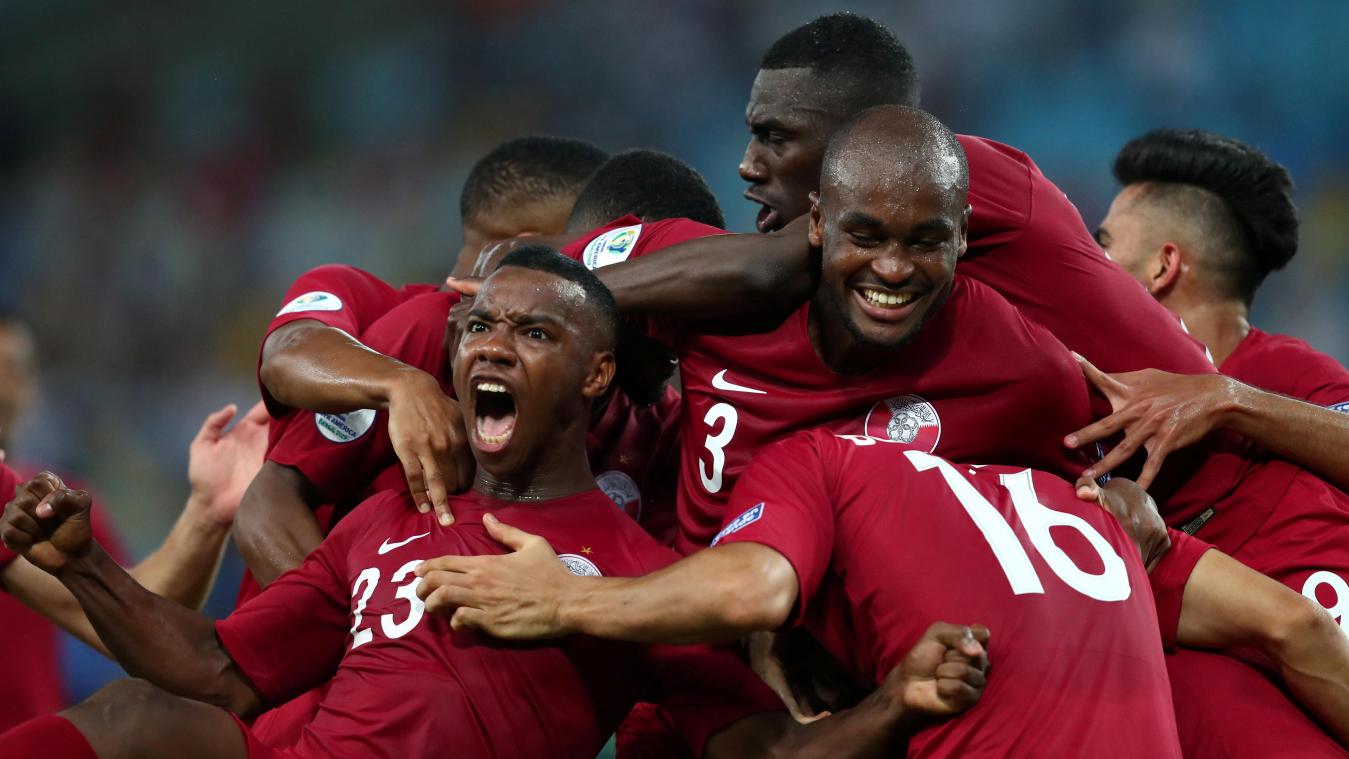 <p>Große Freude bei den katarischen Spielern nach dem Ausgleich gegen Paraguay.</p>