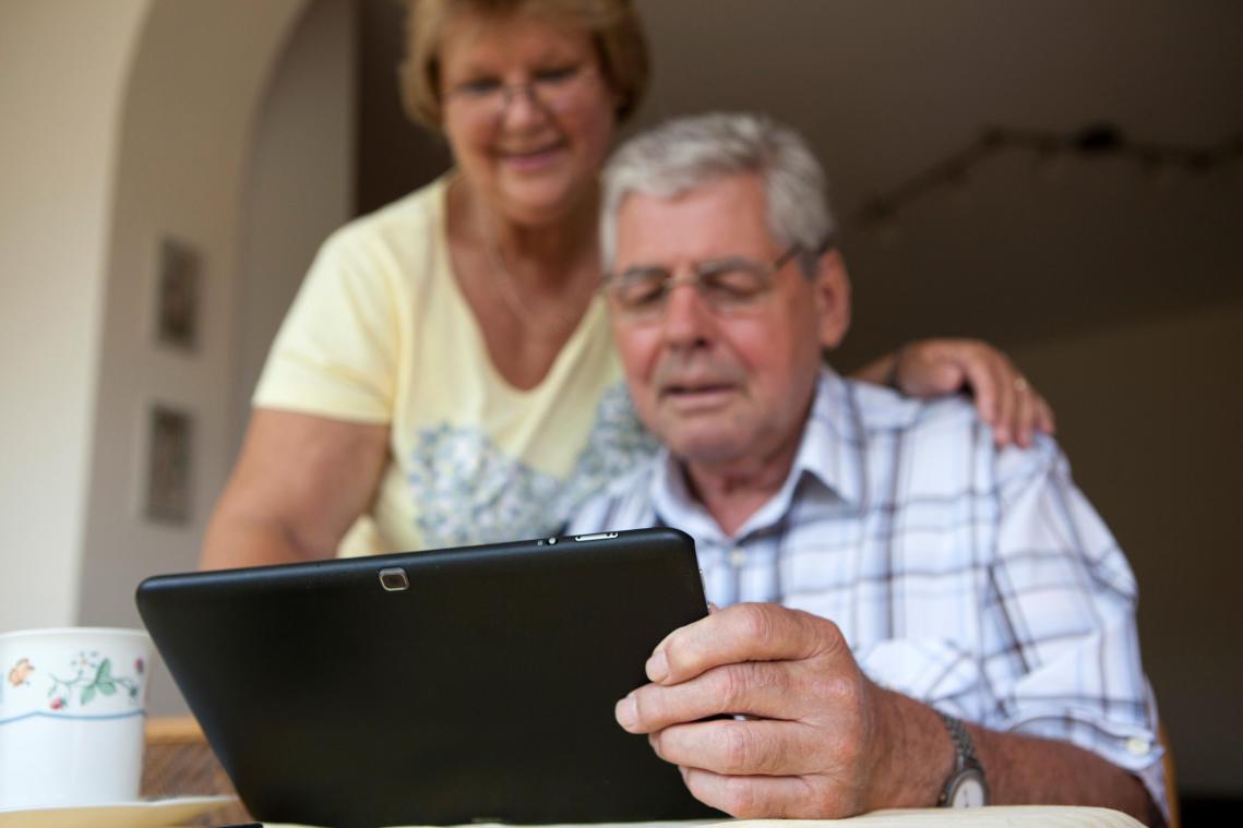 <p>Für immer mehr Großeltern ist es inzwischen normal, über die Sozialen Medien mit ihren Enkeln zu kommunizieren.</p>