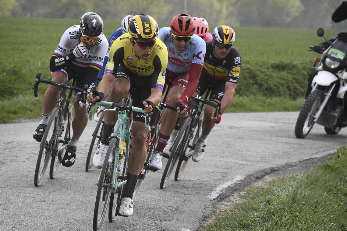 <p>Wout Van Aert leistet Führungsarbeit: Auch am Sonntag wird dem 24-Jährigen in Gent einiges zugetraut.</p>