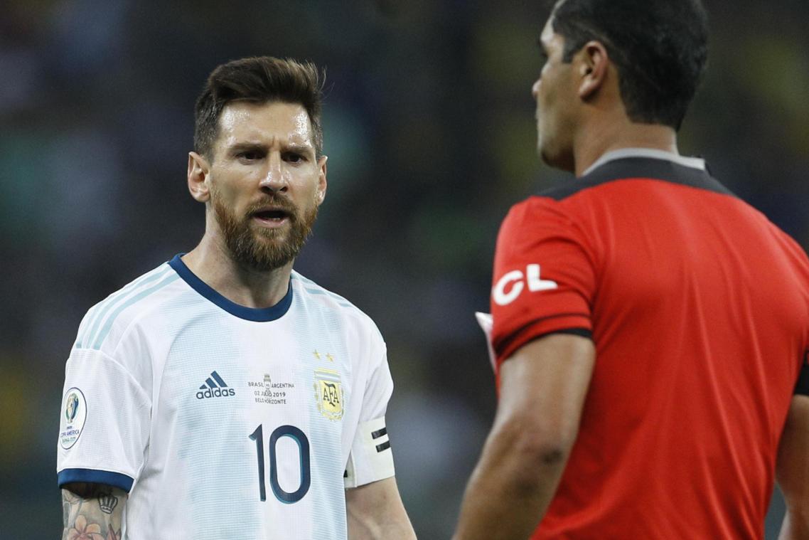 <p>Lionel Messi haderte mit der Leistung von Schiedsrichter Roddy Zambrano.</p>