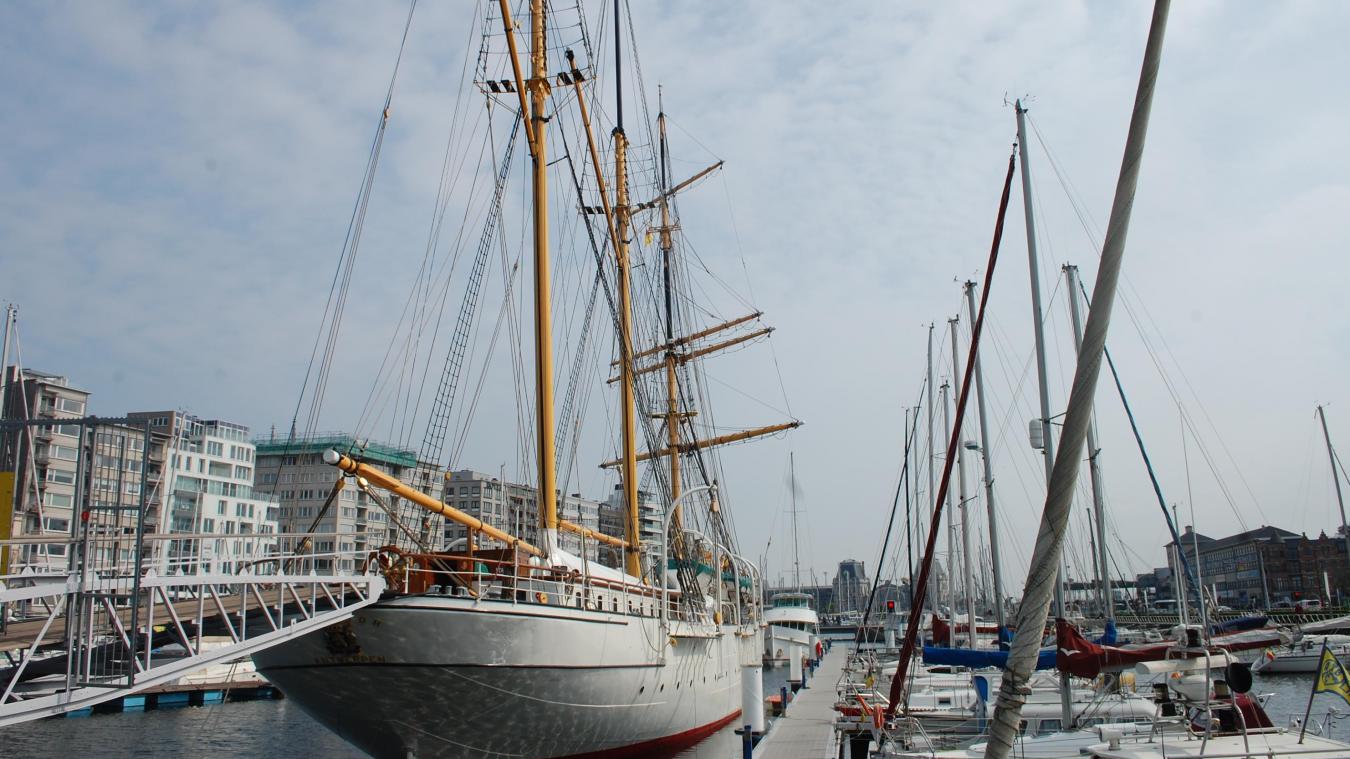 <p>Der Dreimaster Mercator liegt im Yachthafen von Ostende vor Anker. Das denkmalgeschützte Museumsschiff ist vermutlich das bekannteste Schiff Belgiens.</p>