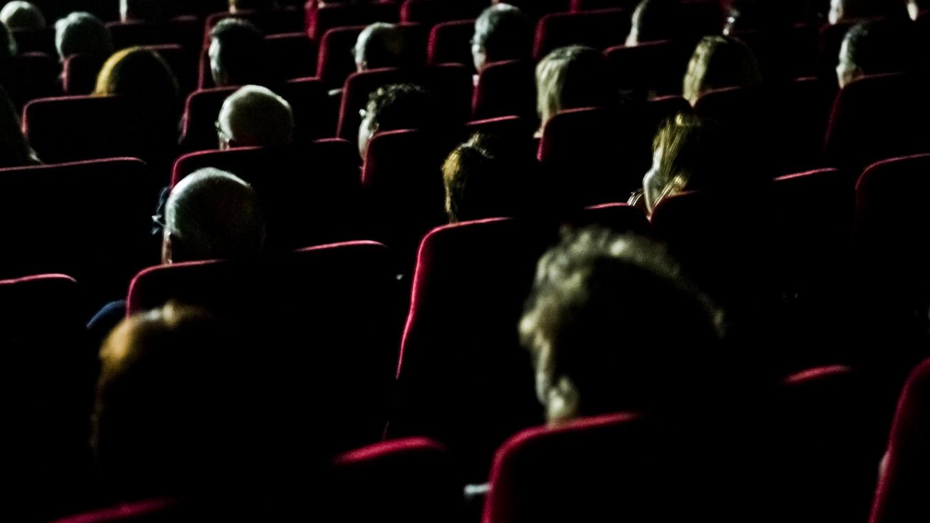 <p>Eine Expertin der Deutschen Kinemathek glaubt, dass sich beim Kinobesuch in den nächsten 30 Jahren manches verändern wird.</p>