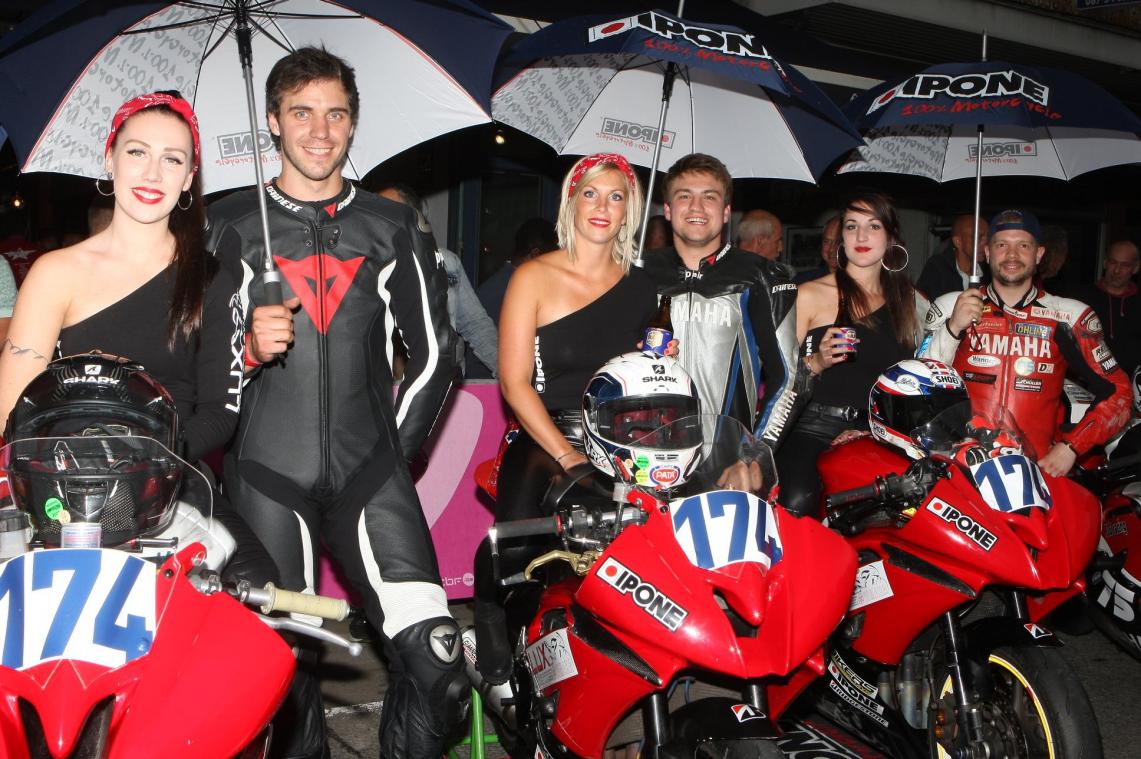 <p>Das Eifeler Team Lux-Moto Racing war in seiner Klasse siegreich.</p>