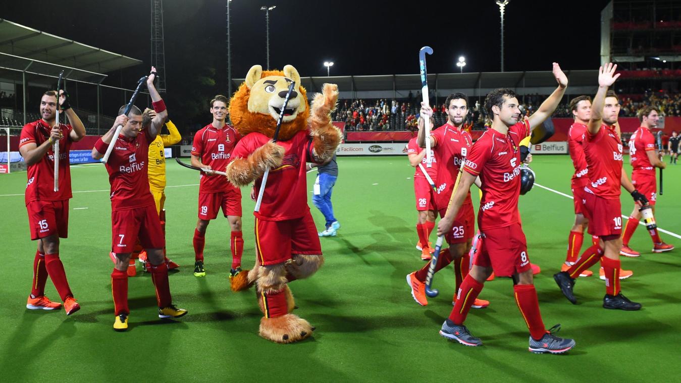 <p>Nach der erfolgreichen Vorrunde ließen sich die „Red Lions“ von ihren Fans feiern.</p>