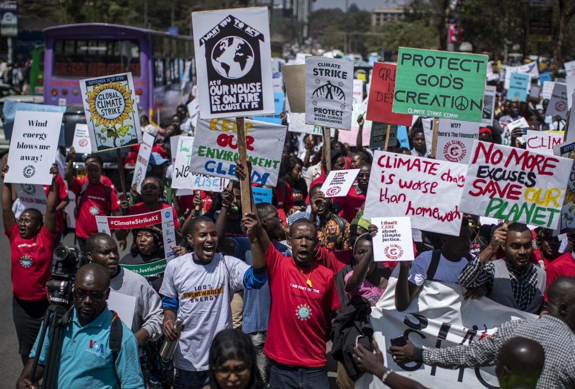 <p>Auch in Nairobi gingen Tausende für eine andere Klimapolitik auf die Straße.</p>