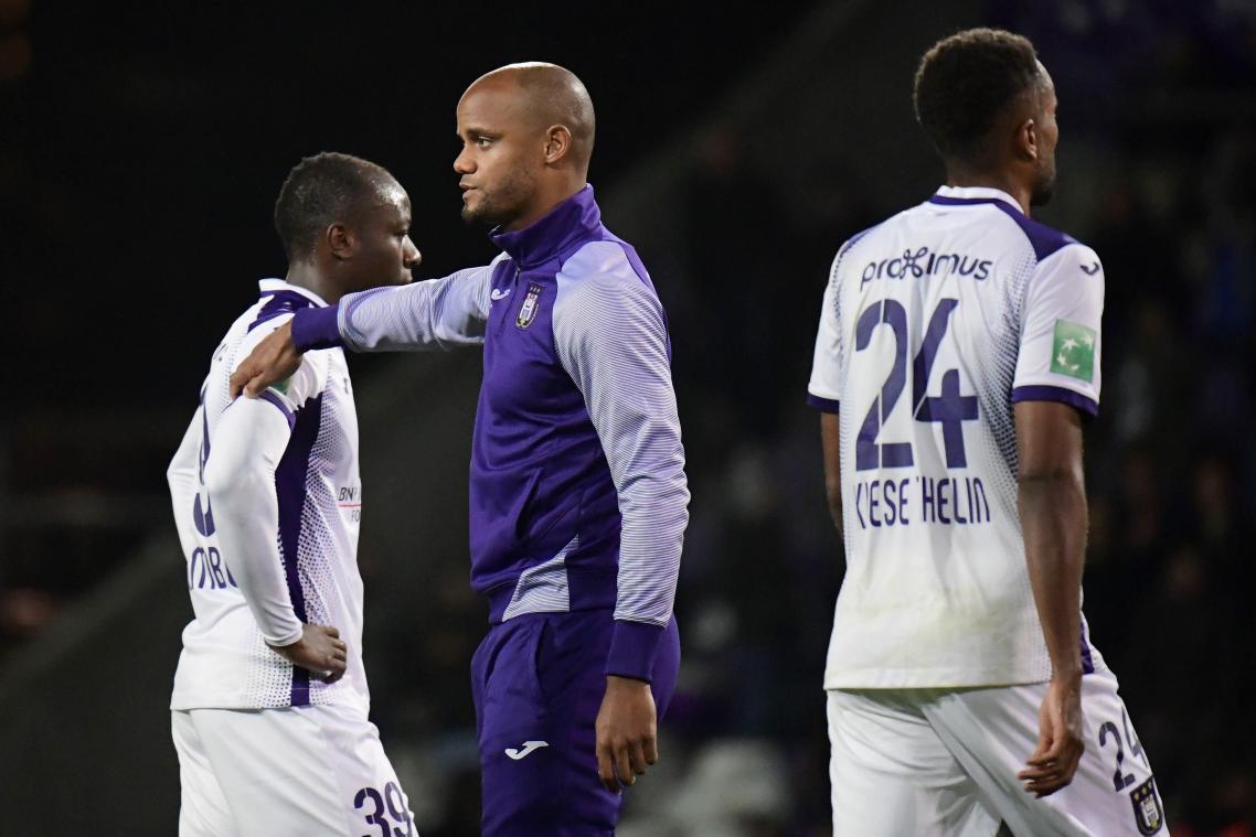<p>Vincent Kompany fällt erneut wochenlang aus.</p>