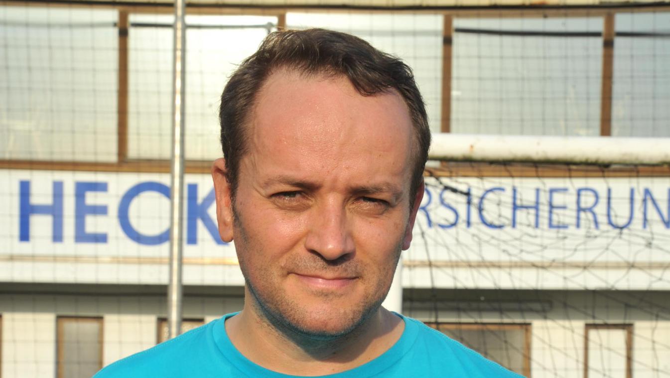 <p>Dany Broich stand zu Beginn der Saison noch beim FC Bütgenbach als T2 an der Seitenlinie.</p>