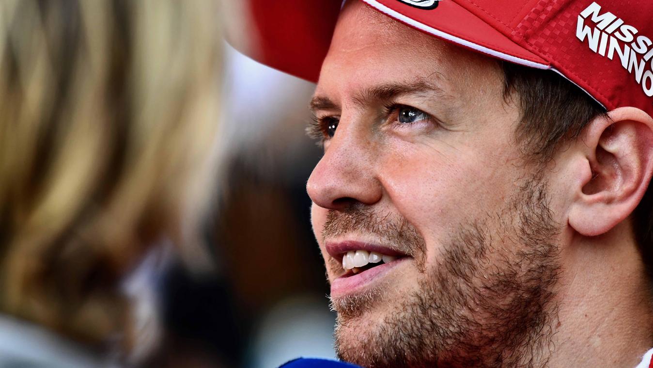 <p>Sebastian Vettel fährt seit 2007 in der Formel 1, holte 2010, 2011, 2012 und 2013 mit Red Bull den Weltmeistertitel. Seit 2015 startet Vettel für das italienische Traditionsteam Ferrari.</p>