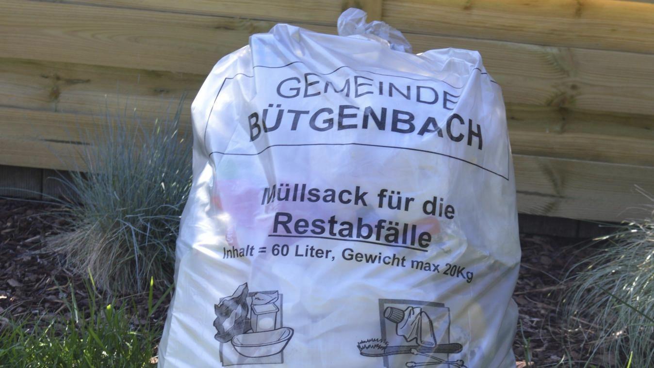 <p>In Bütgenbach wird durch ein neues Konzept versucht, die Menge Restmüll zu verringern. Die neuen, durchsichtigen Müllsäcke werden bald eingeführt.</p>