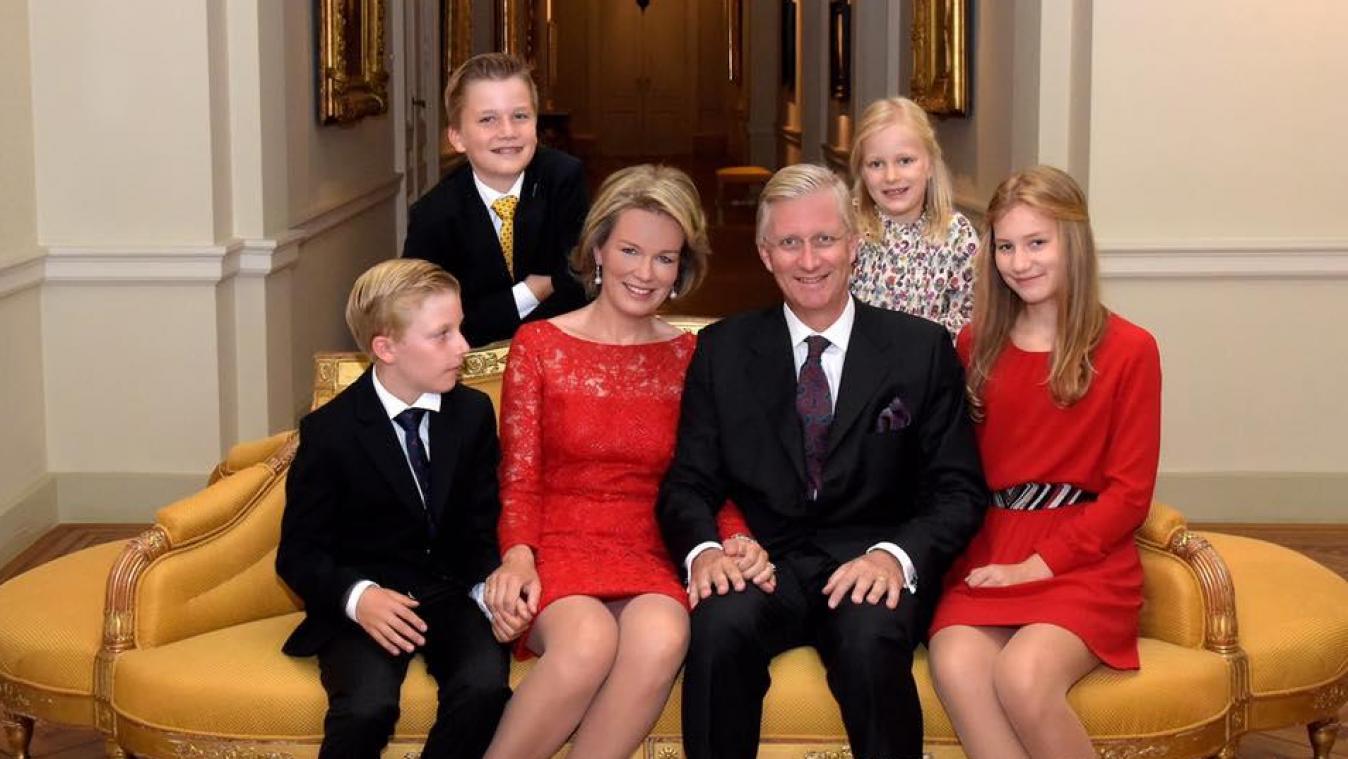 <p>König Philippe gemeinsam mit seiner Familie</p>