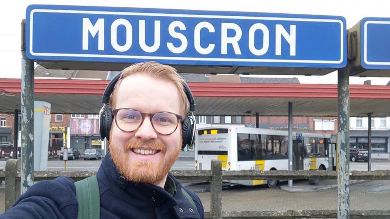 <p>Gut gelaunt in Mouscron: Ryan Appelmans hat sich zum Ziel gesetzt, alle belgischen Bahnhöfe abzuklappern.</p>
