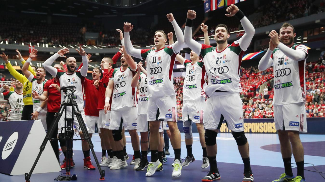 <p>Ungarns Handballer durften sich nach einer sensationellen zweiten Halbzeit gegen Island zurecht als Gruppenerster feiern lassen.</p>