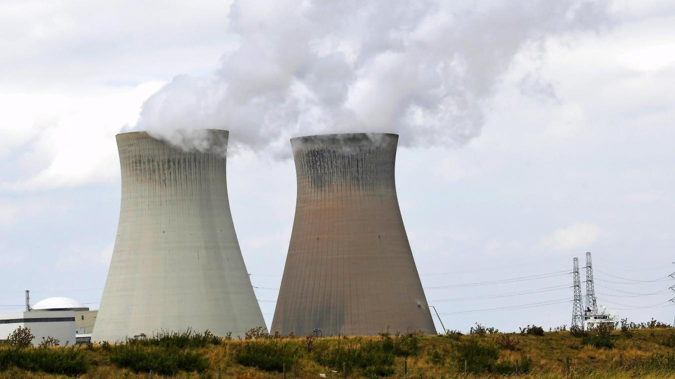 <p>Das Kernkraftwerk in Doel: Bis 2025 soll Belgien aus der Atomkraft aussteigen, doch die Zweifel wachsen.</p>