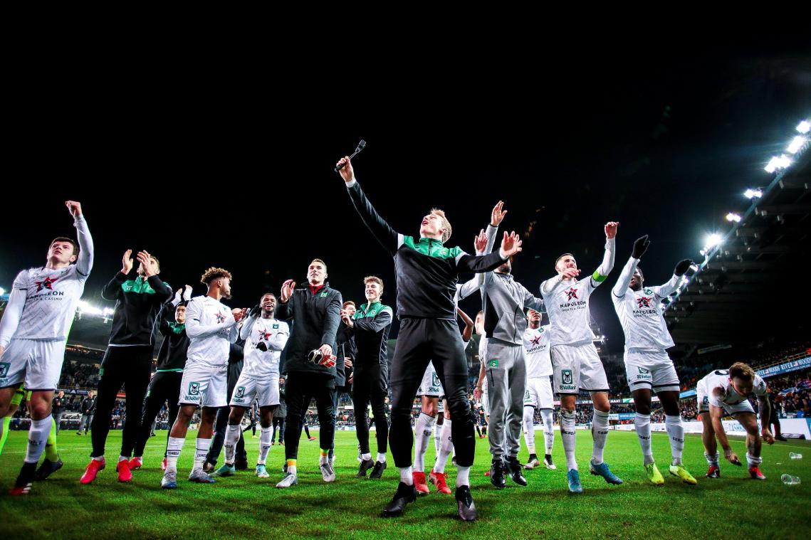 <p>Die Spieler von Cercle Brügge durften trotz einer Derbyniederlage am Samstagabend feiern.</p>