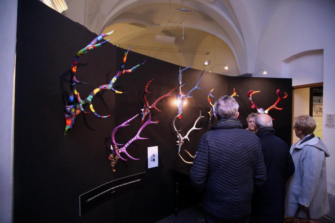 <p>Diese Hirschgeweihe von Roby Hoffmann wurden zum ersten Mal der Öffentlichkeit präsentiert.</p>