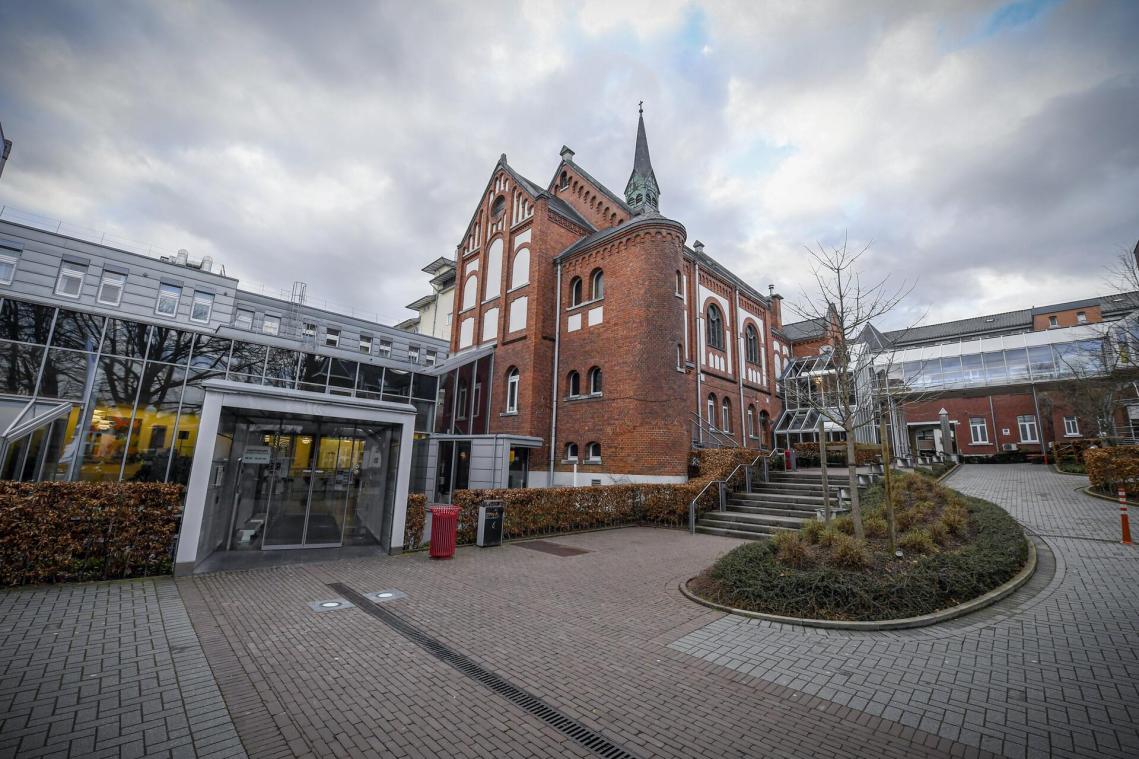 <p>St. Nikolaus-Hospital geht erste Schritte zurück zum normalen Betrieb</p>