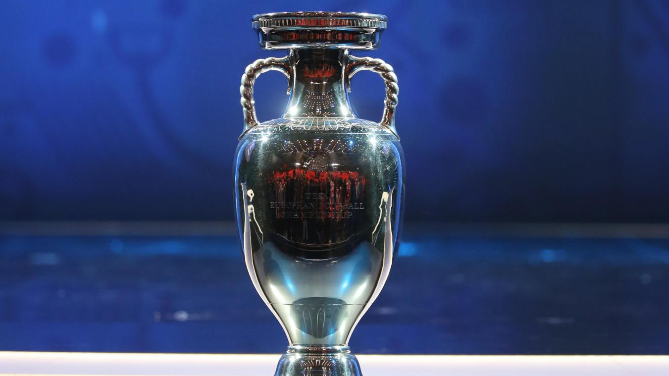 <p>Seit der EM 1960 in Frankreich ist der Pokal „Coupe Henri-Delaunay“ das Objekt der Begierde einer jeden Fußballeuropameisterschaft.</p>
