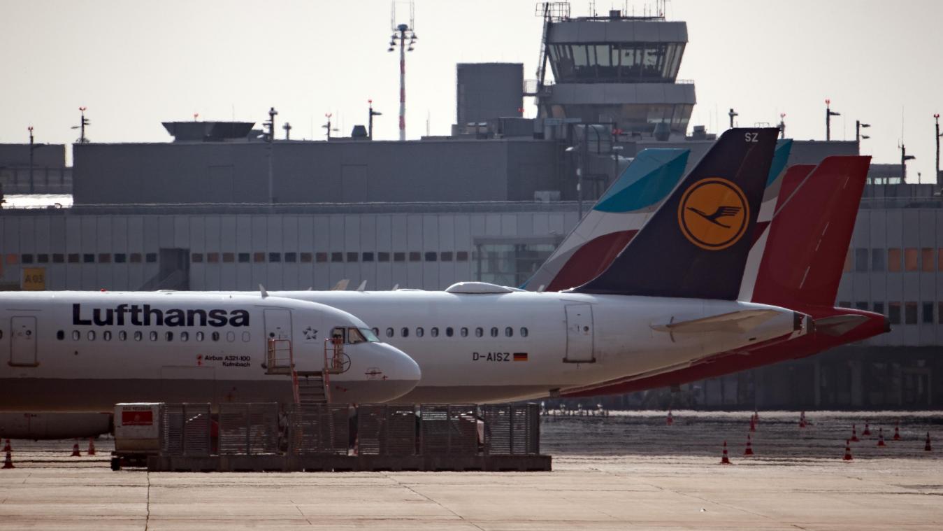 <p>Flugzeuge der Lufthansa, Germanwings und Eurowings: Als Reaktion auf die Krise schließt die Lufthansa den Flugbetrieb ihrer Kölner Tochter Germanwings.</p>