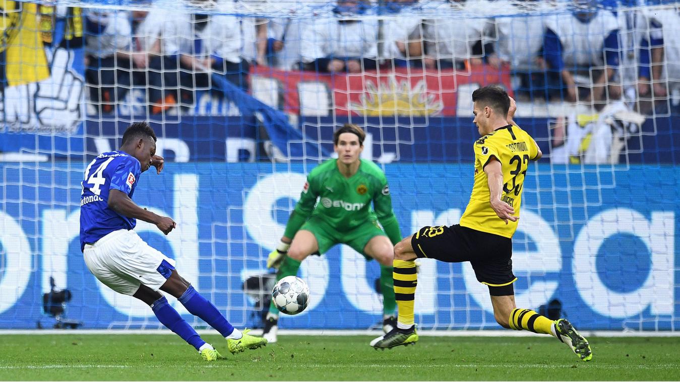 <p>Borussia Dortmund trifft zum Bundesliga-Neustart im Revierderby auf Schalke 04.</p>