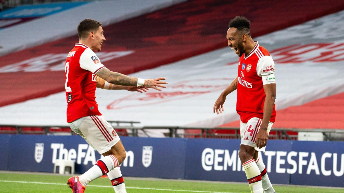 <p>Pierre-Emerick Aubameyang (rechts) schoss Arsenal im Alleingang ins FA-Cup-Finale.</p>