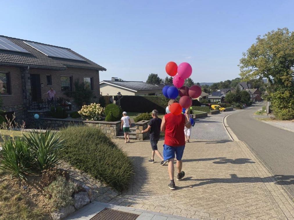 <p>Walhorn schickt bunte Luftballons auf die Reise</p>
