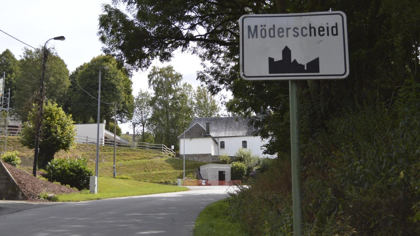 <p>Die Ortschaft Möderscheid ist nun ganzjährig für den Lkw-Verkehr gesperrt.</p>