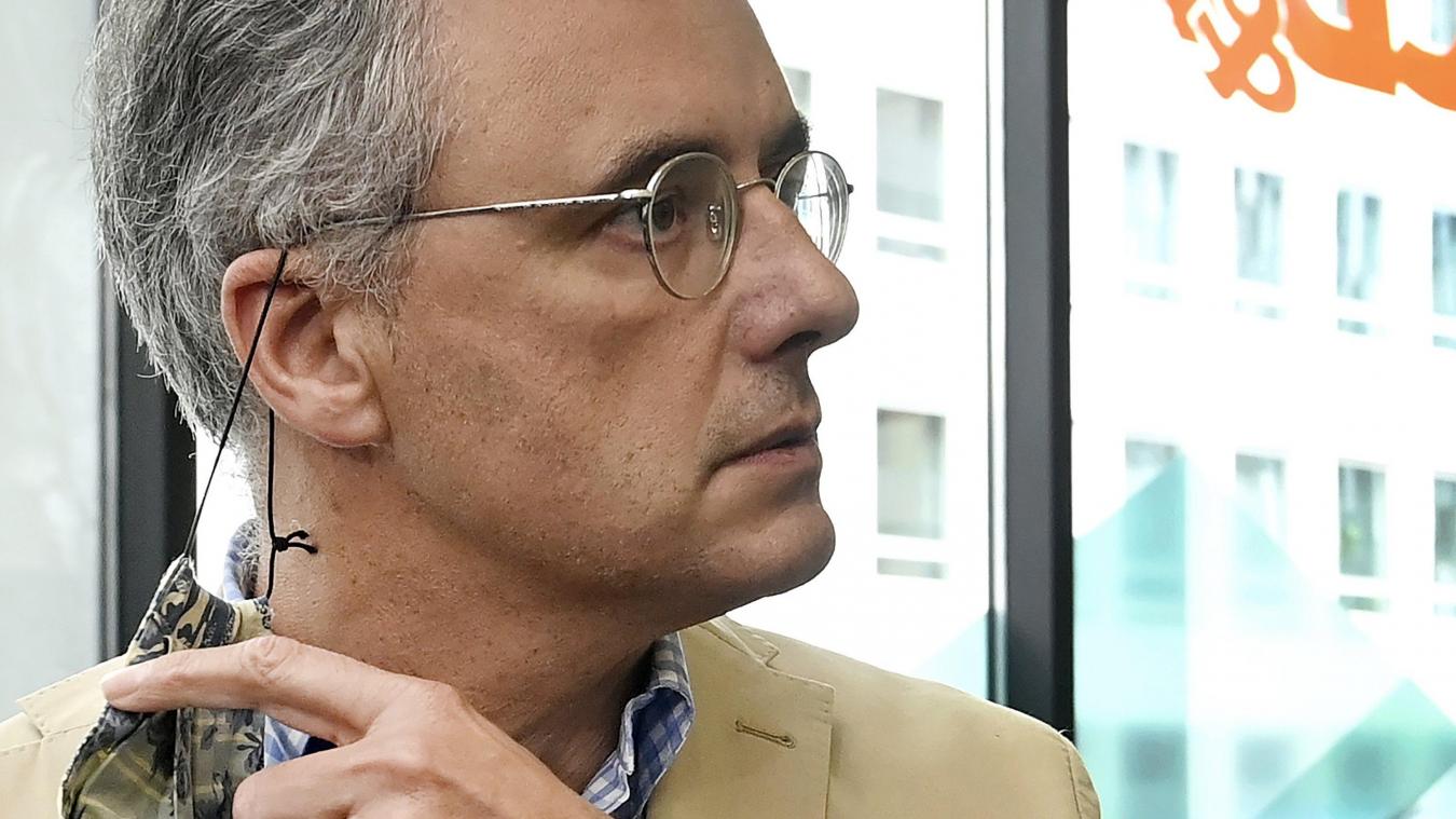 <p>Wie Joachim Coens sich auch entscheidet, er kann nicht alle in der Partei zufrieden stellen.</p>