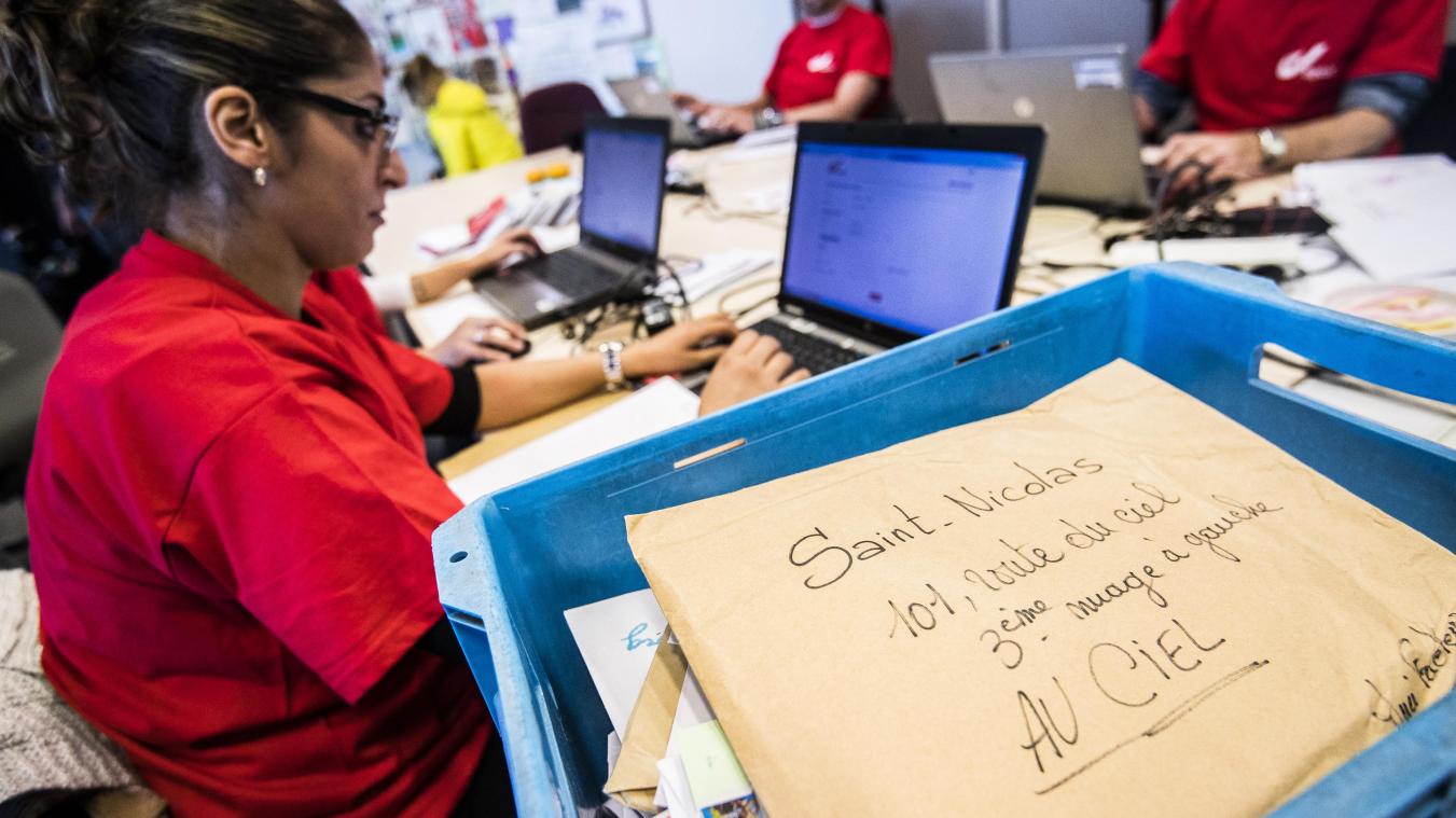 <p>Bei der Bpost gehen jährlich rund 300.000 Briefe ein, die an den Nikolaus adressiert sind.</p>