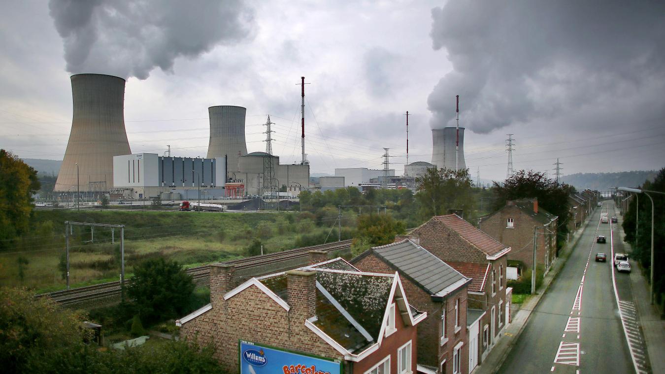 <p>Ein Blick auf das Atomkraftwerk Tihange</p>