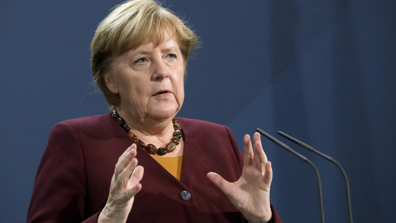 <p>Angela Merkel ist heute seit 15 Jahren Bundeskanzlerin.</p>