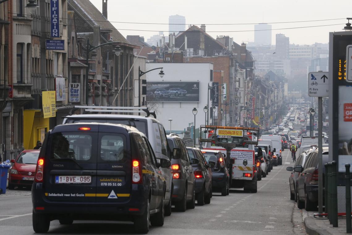 <p>Eine Stadtmaut in Brüssel ist für viele Pendler ein Albtraum.</p>
