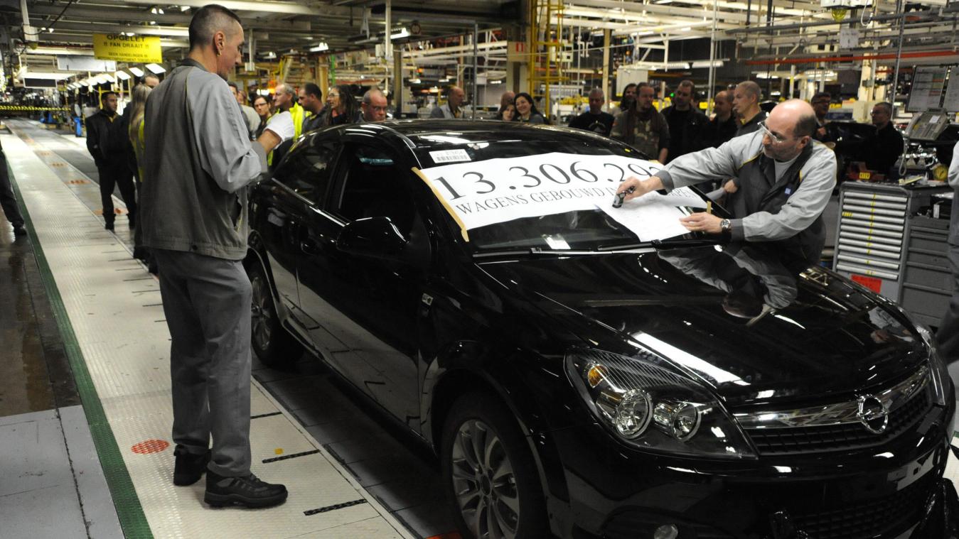 <p>Am 15. Dezmeber 2010 rollte der letzt Opel in der Hafenstadt vom Band.</p>