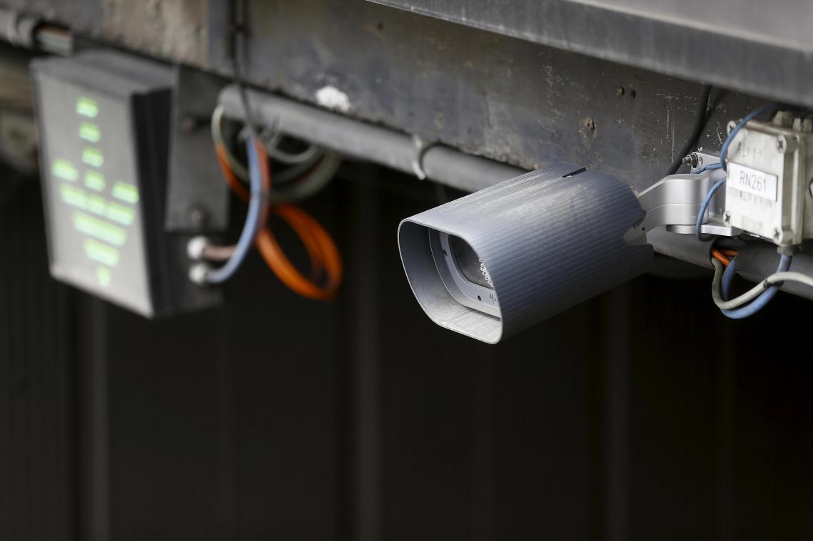 <p>22 Abschnittskontrollen sind in der Wallonie in Planung. Ihre Inbetriebnahme lässt aber auf sich warten.</p>