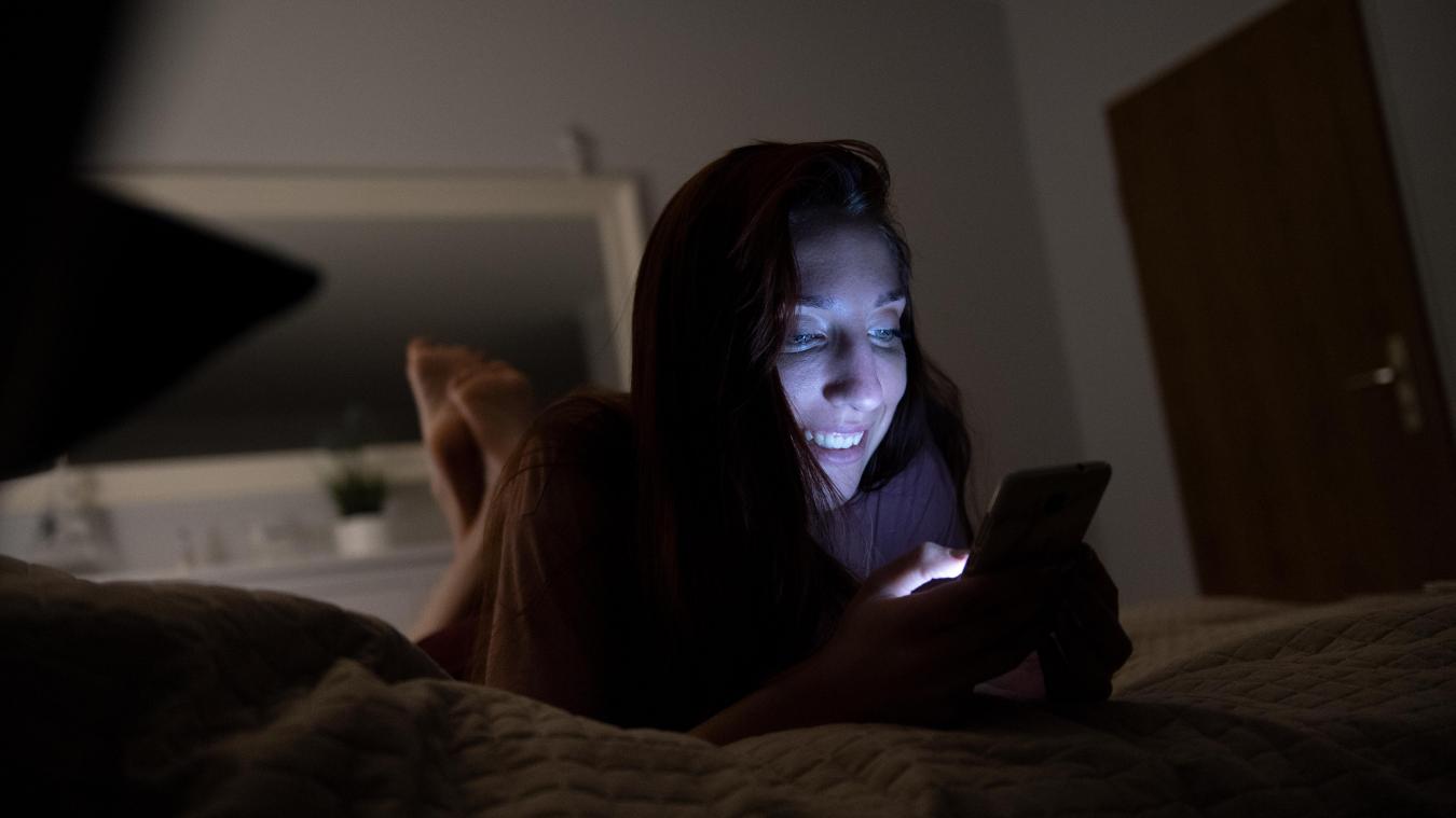 <p>Von einer App zur anderen: Smartphones rauben Studenten den Schlaf</p>
