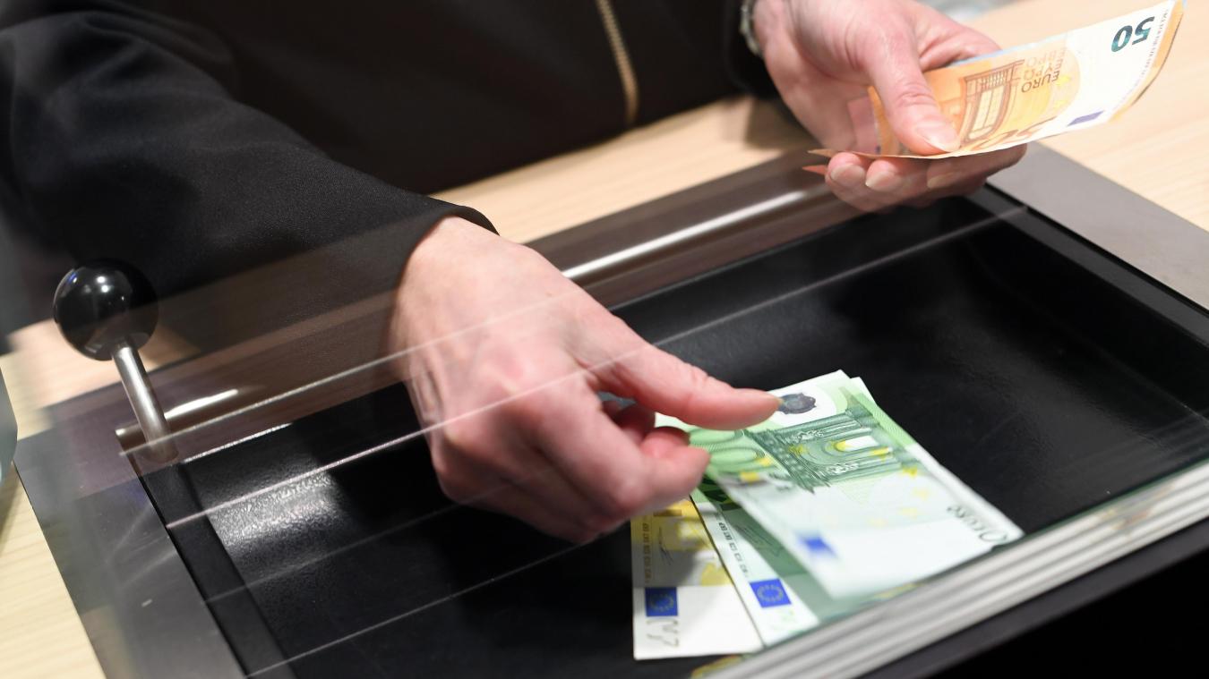 <p>Test-Achats fordert Einfrieren der Bankgebühren</p>
