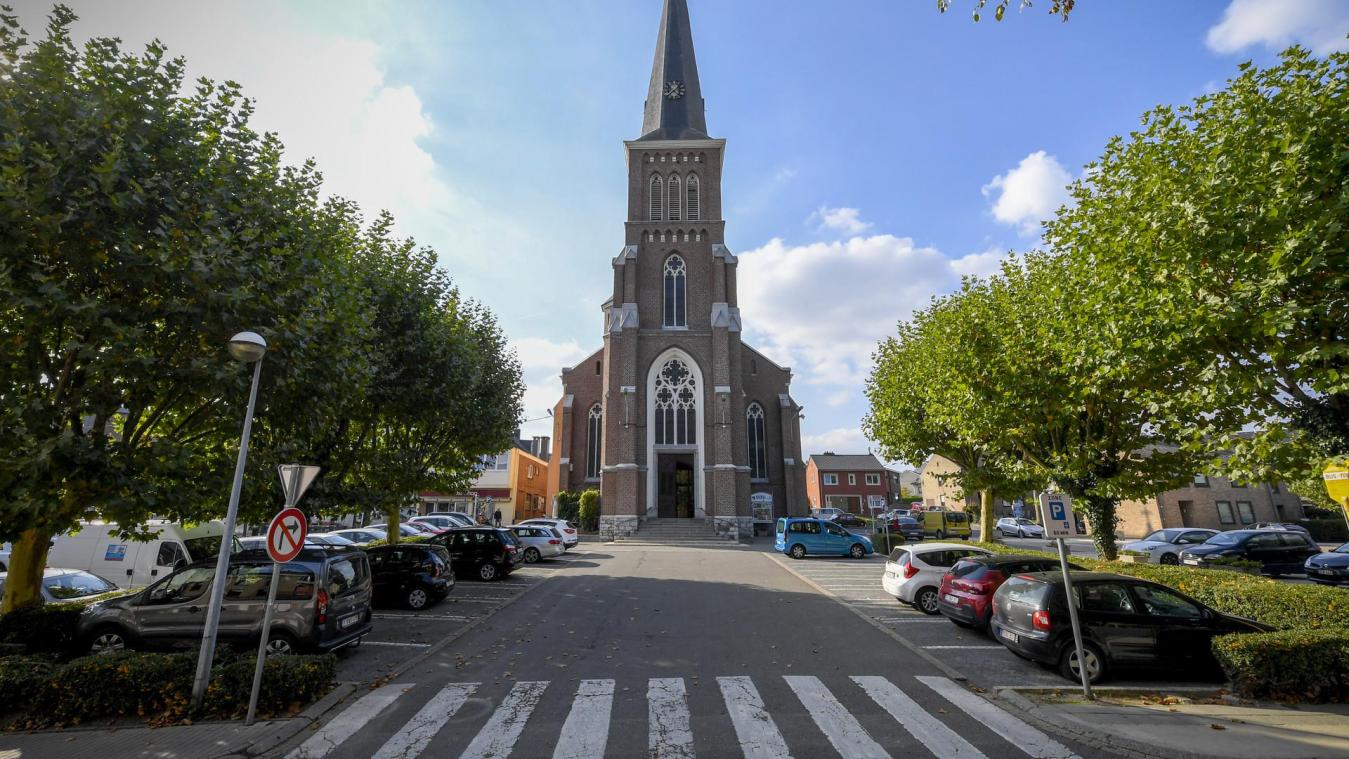 <p>Der Gemeinderat Kelmis hat am Montag das angepasste Projekt zur Neugestaltung des Kirchplatzes genehmigt.</p>
