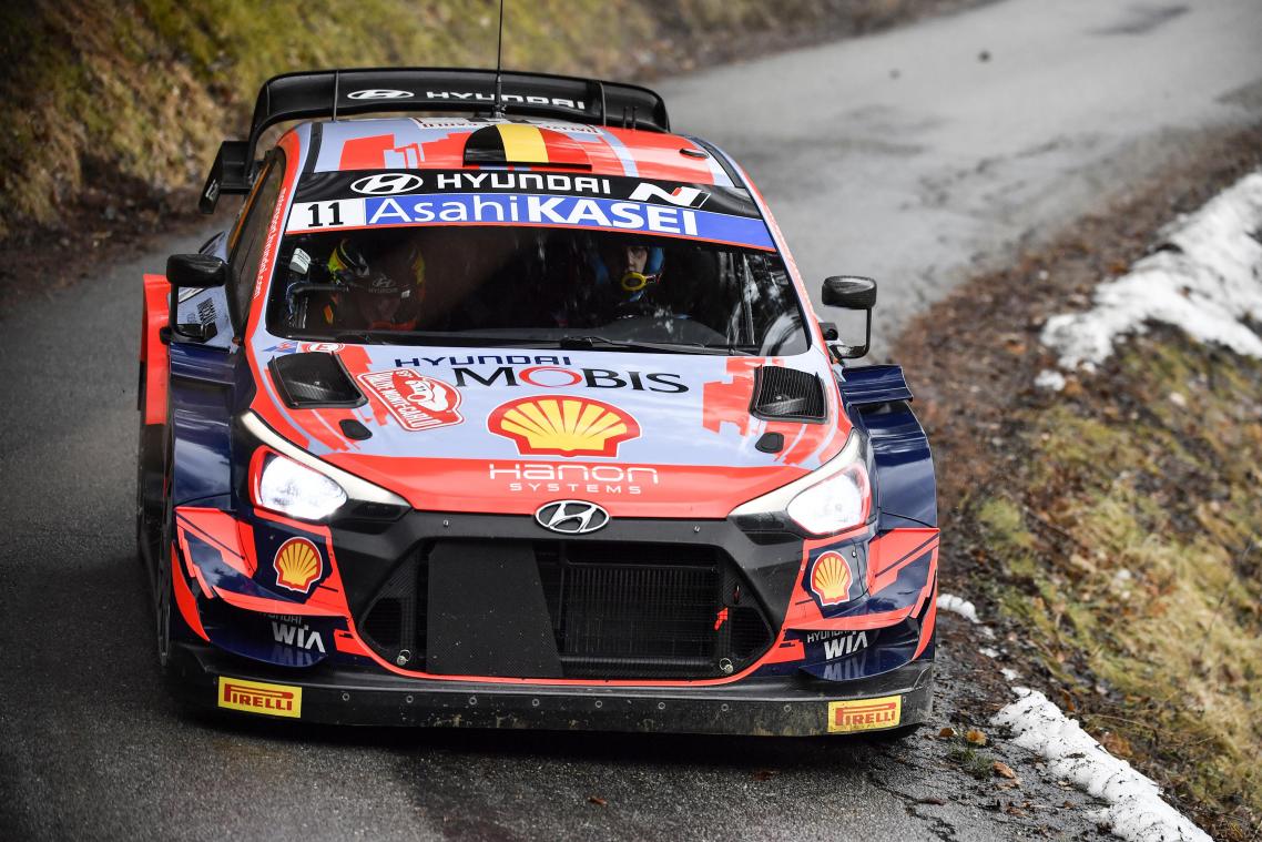 <p>Rallye von Monte Carlo: Ogier in Führung, Neuville auf Platz vier</p>
