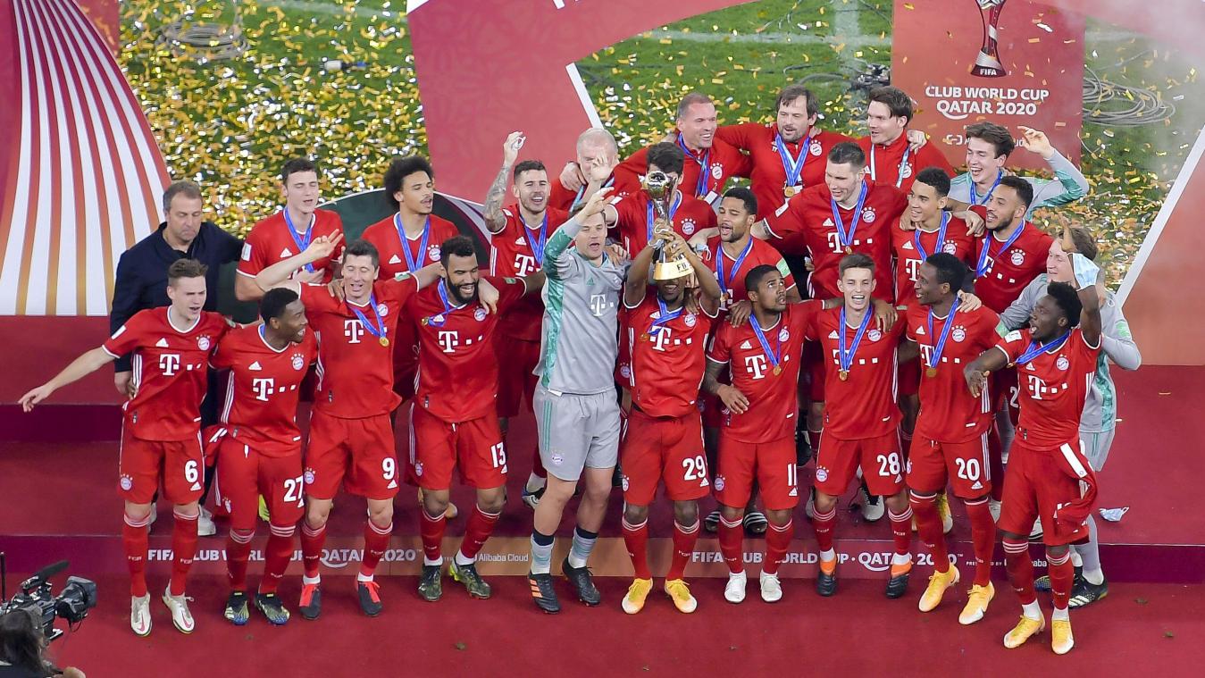 <p>Die Bayern feiern ihren historischen sechsten Titel.</p>