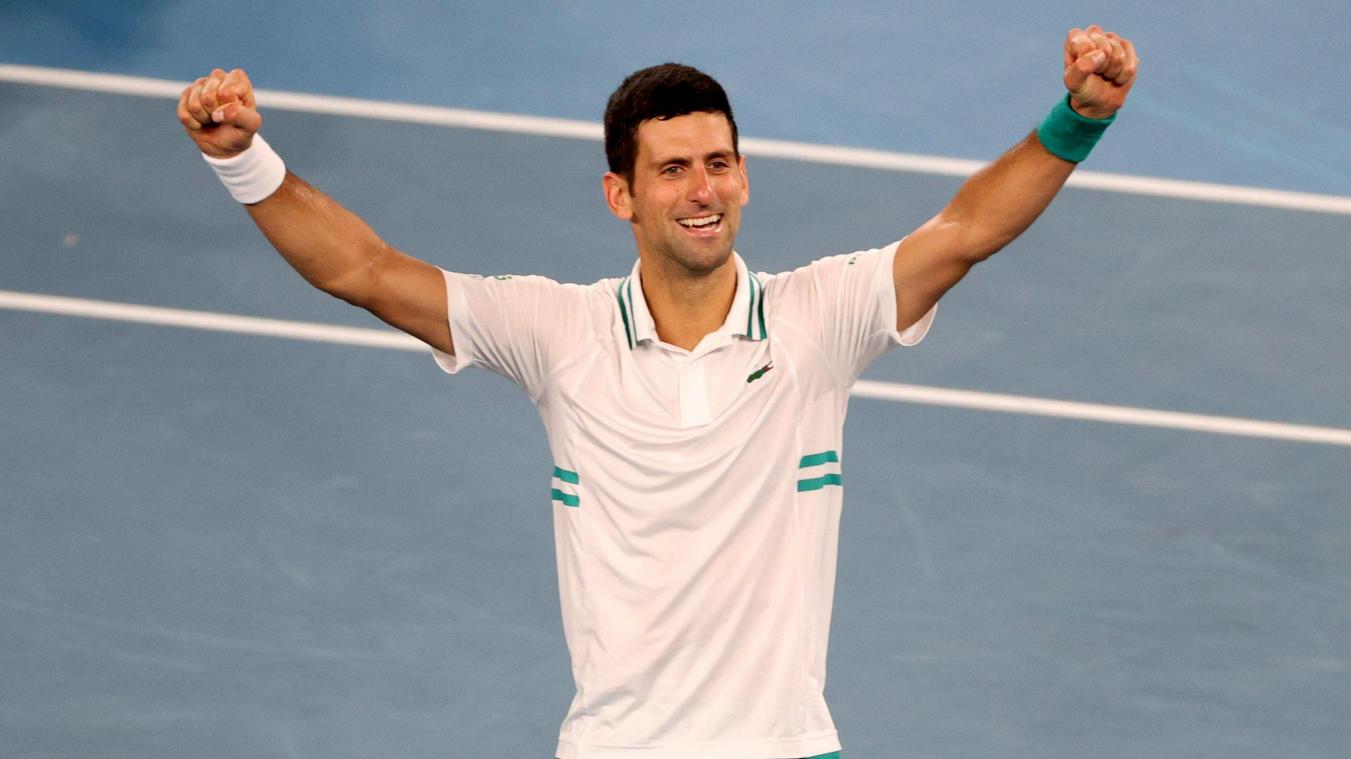 <p>Novak Djokovic feiert seinen Sieg in Melbourne.</p>