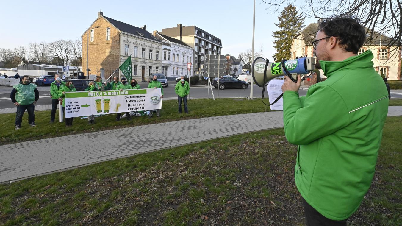 <p>Am Donnerstagmorgen demonstrierten Mitglieder der CSC an der Kreuzung Herbesthaler Straße/Vervierser Straße.</p>