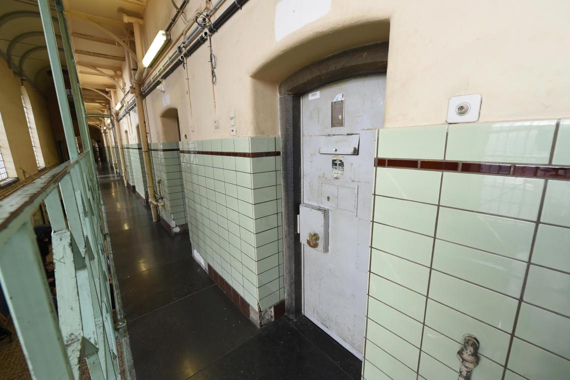<p>Corona-Ausbruch im Gefängnis von Namur: Hälfte der Insassen infiziert</p>
