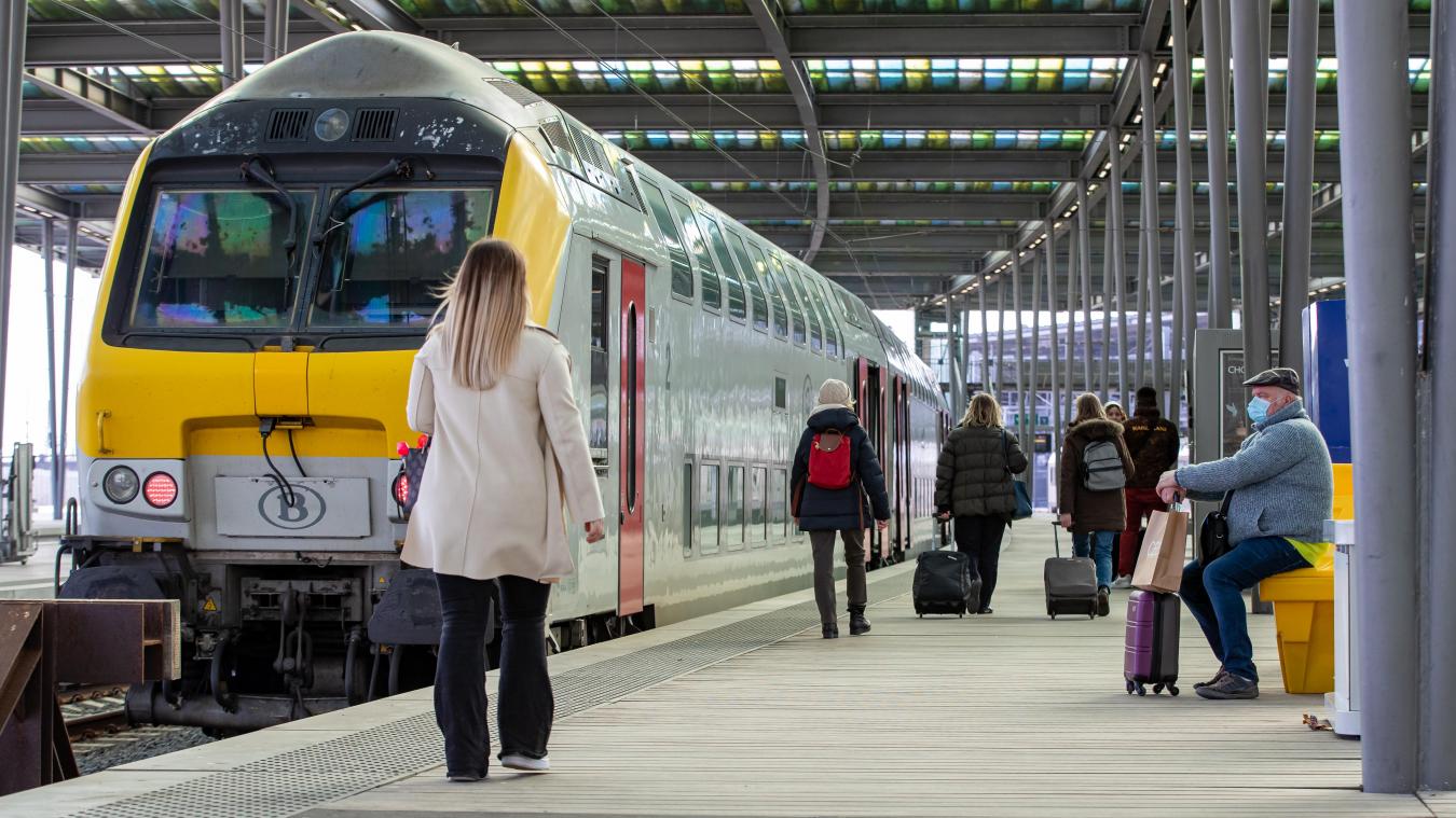 <p>Die Züge der SNCB werden wieder voller.</p>