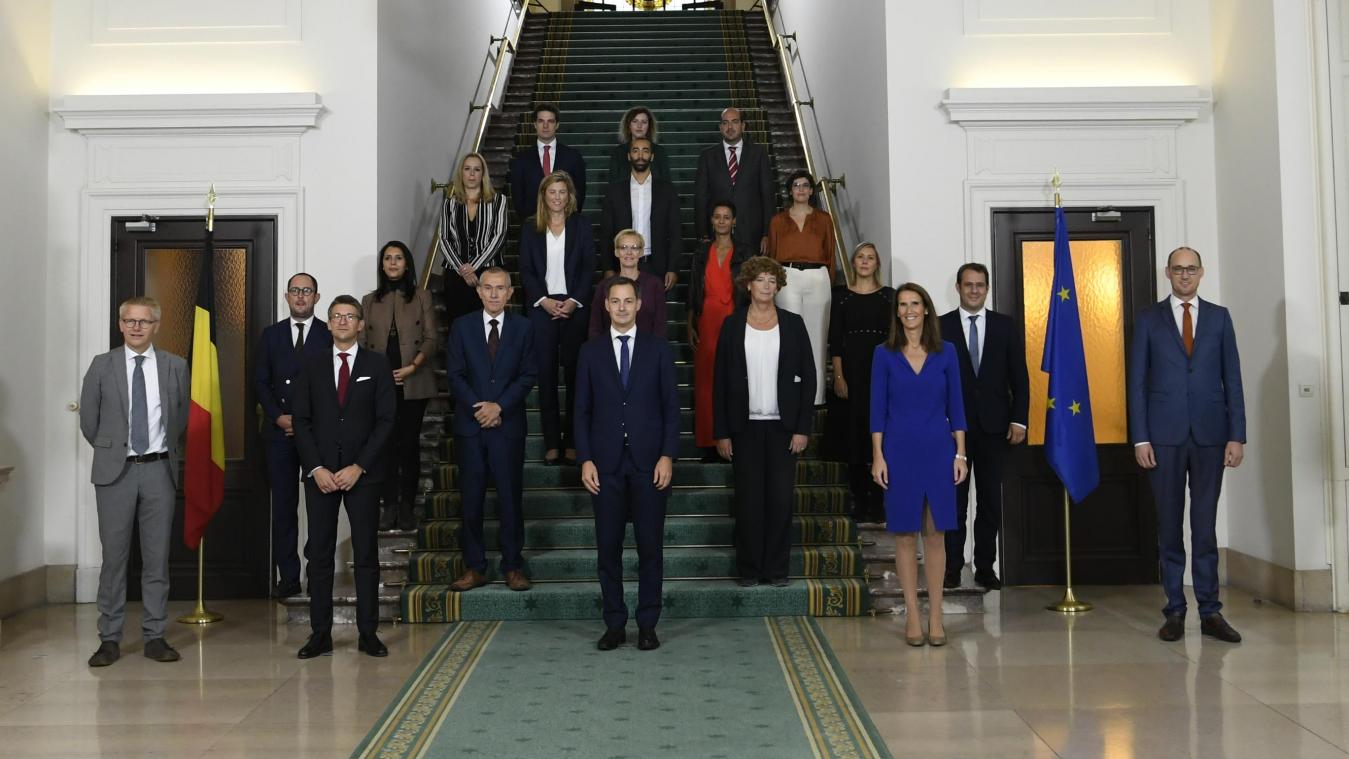 <p>Die Verhandlungen zur Bildung der Regierung De Croo dauerten 493 Tage.</p>