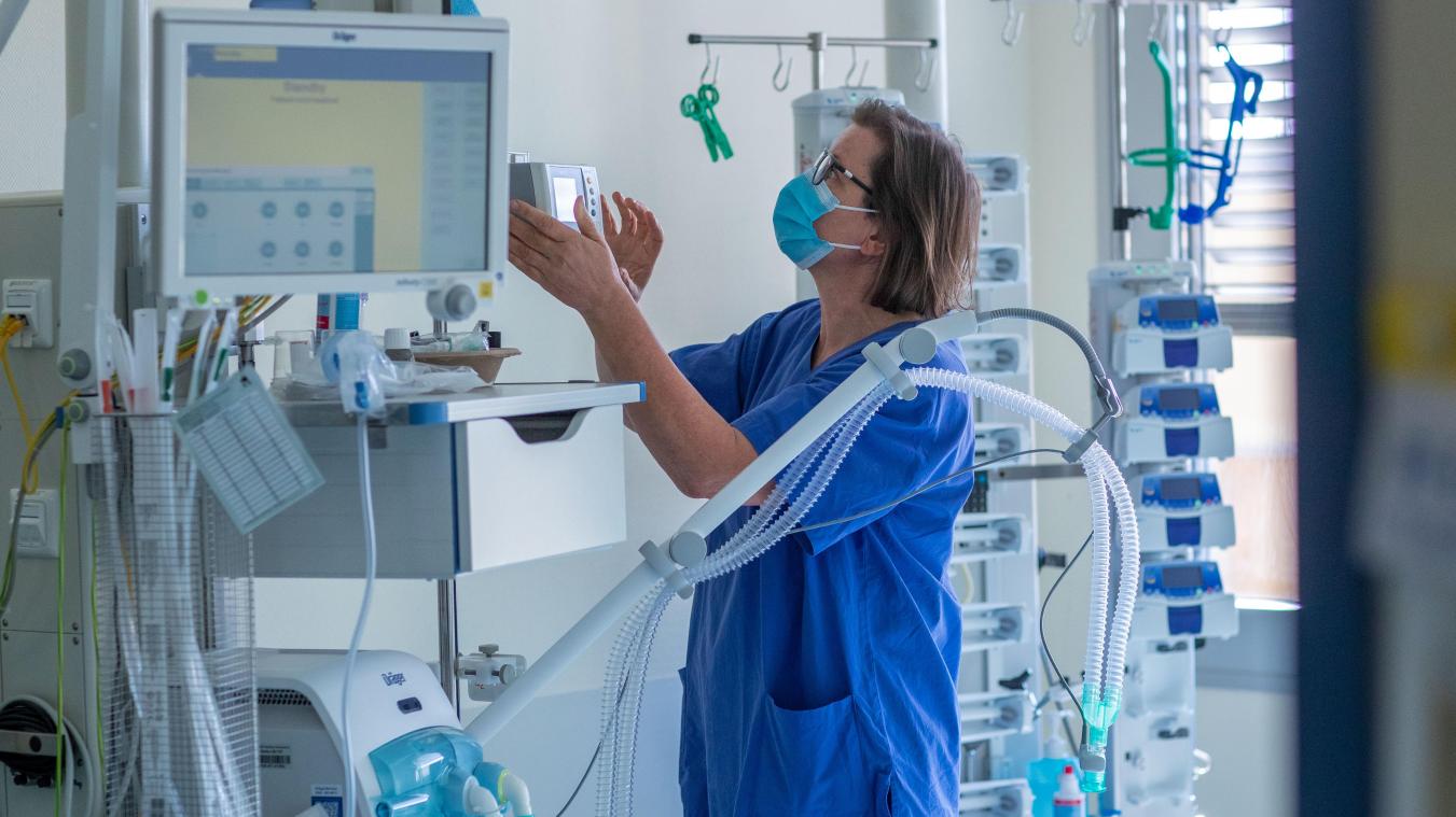 <p>2.450 Corona-Patienten werden derzeit in belgischen Krankenhäusern behandelt.</p>