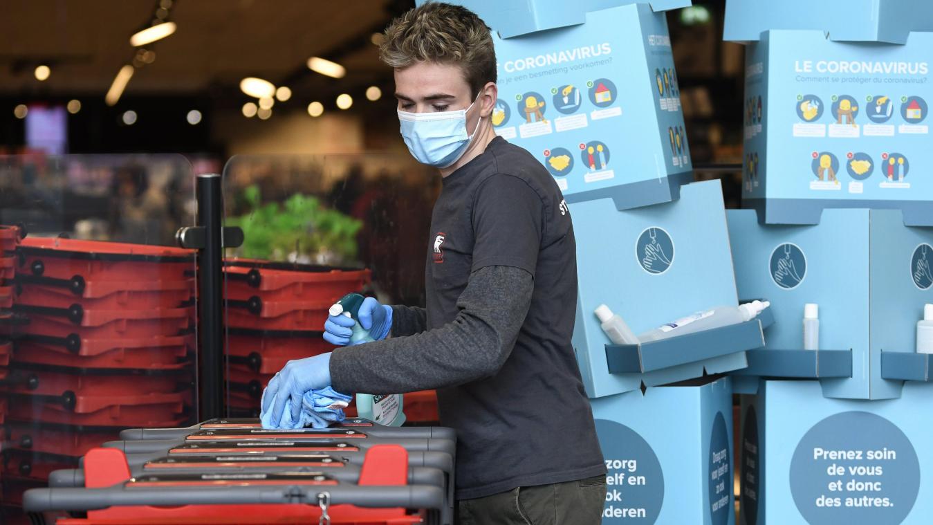 <p>Ein Job als Aushilfe im Supermarkt? In Zeiten von Corona ist das für viele Studenten eine Möglichkeit, um neben ihrem Studium ein bisschen Geld zu verdienen.</p>