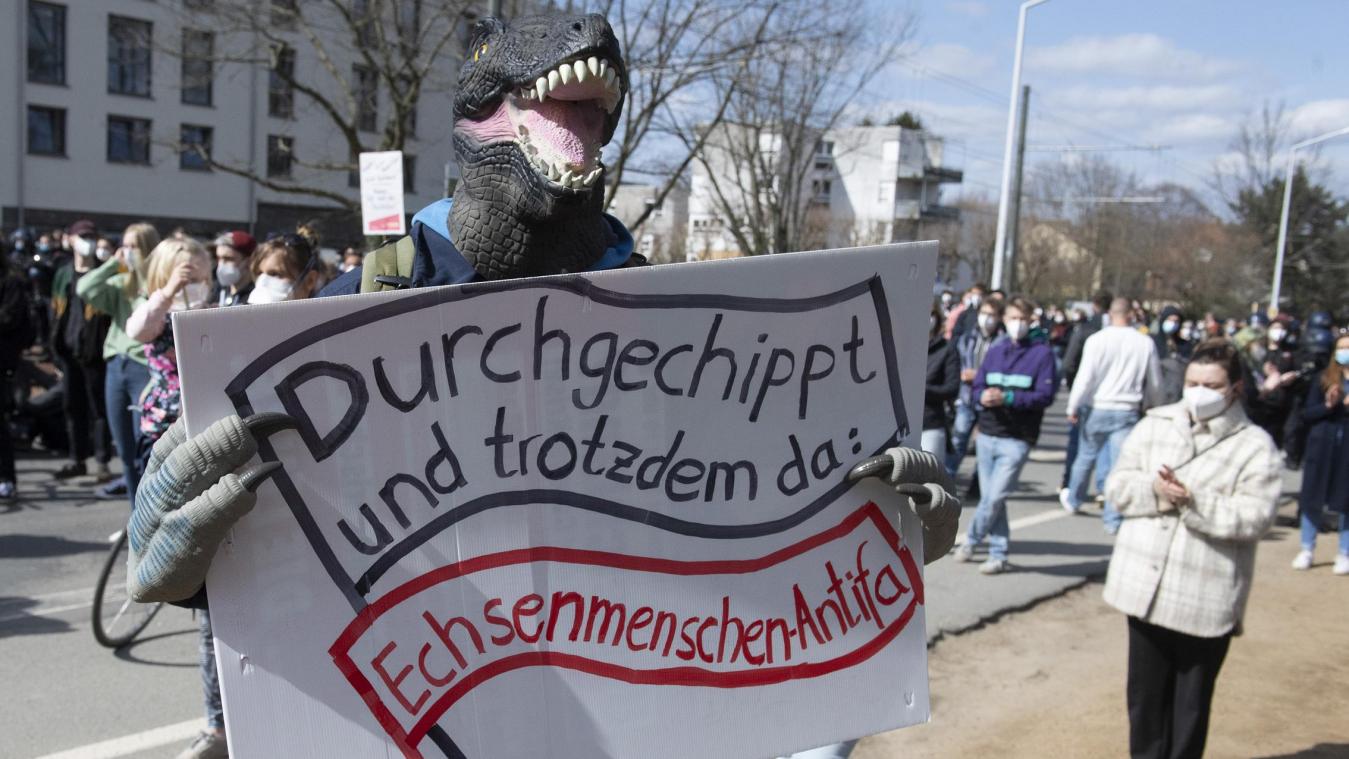 <p>Deutscher Verfassungsschutz beobachtet Teile der „Querdenker“</p>
