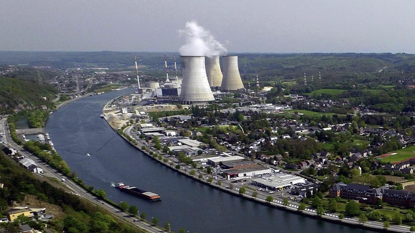 <p>Die Zahlen der föderalen Energieministerin zeigen unter anderem, dass Belgien immer noch auf Atomstrom angewiesen ist, um den Strombedarf zu sichern. Hier ein Blick auf das Atomkraftwerk von Tihange bei Huy.</p>